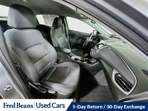 Used 2024 Chevrolet Malibu LT FWD image 34