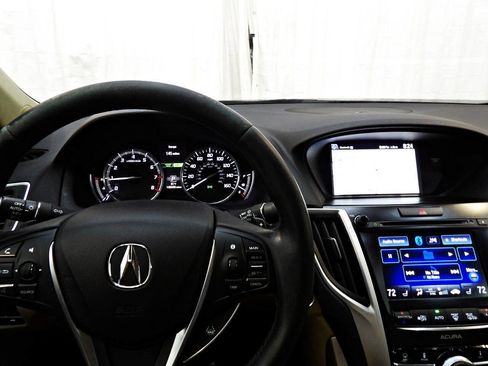 Used 2016 Acura TLX V6 w/ Technology Package FWD image 19