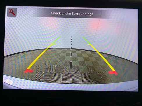 Used 2023 Jeep Grand Cherokee L Limited w/ Black Appearance Package image 11