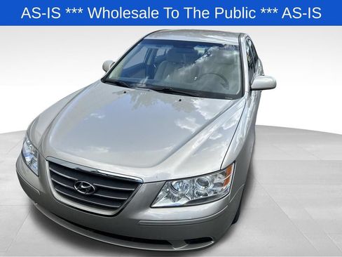 Used 2010 Hyundai Sonata GLS w/ Popular Equipment Pkg 2 FWD image 3