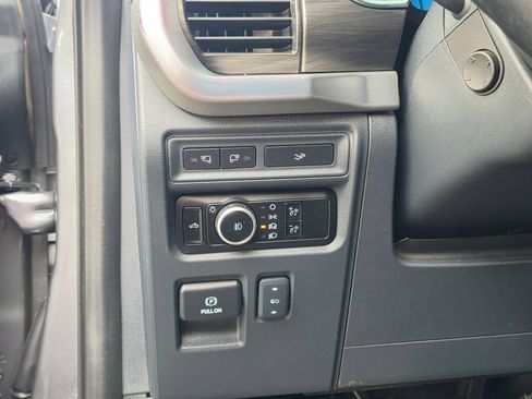 Used 2024 Ford F150 Lariat AWD/4WD image 15