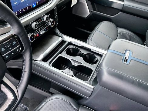 New 2025 Ford F250 Platinum AWD/4WD image 25
