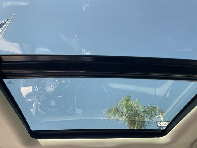 Used 2022 Subaru Ascent Touring AWD/4WD image 21
