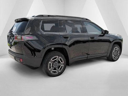New 2026 Jeep Cherokee Laredo AWD/4WD image 7