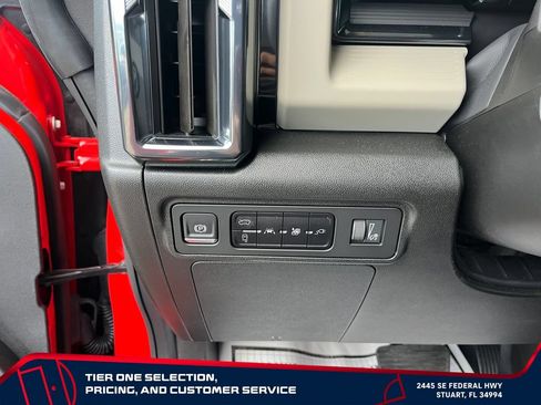 Used 2026 GMC Hummer EV SUV AWD/4WD image 24