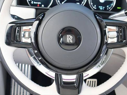Certified 2024 Rolls-Royce Cullinan AWD/4WD image 18