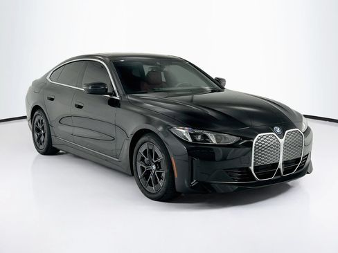 Used 2025 BMW i4 xDrive40i AWD/4WD image 9