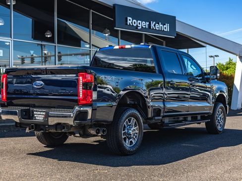 Used 2025 Ford F350 Lariat w/ Camper Package AWD/4WD image 7