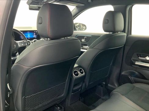 Certified 2023 Mercedes-Benz GLA 35 AMG 4MATIC image 16