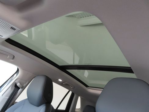 New 2026 Volkswagen Tiguan SE AWD/4WD image 21