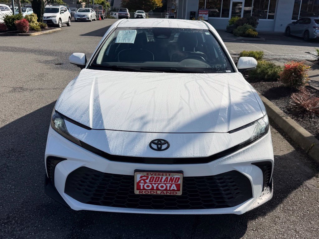 Certified 2025 Toyota Camry SE w/ Convenience Package FWD image 5