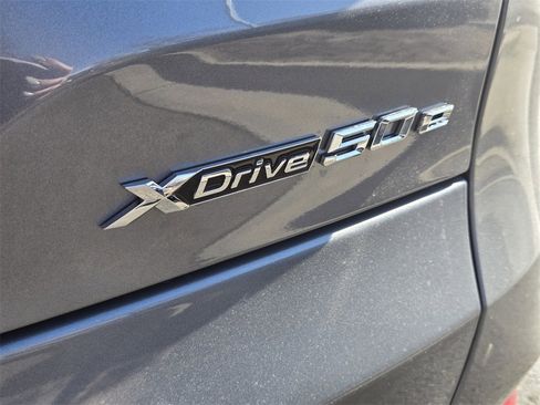 New 2026 BMW X5 xDrive50e w/ Climate Comfort Package image 13