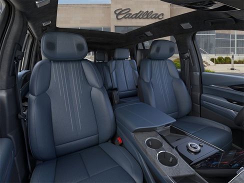 New 2025 Cadillac Escalade IQ Sport 2 w/ LPO, ONYX Package image 16