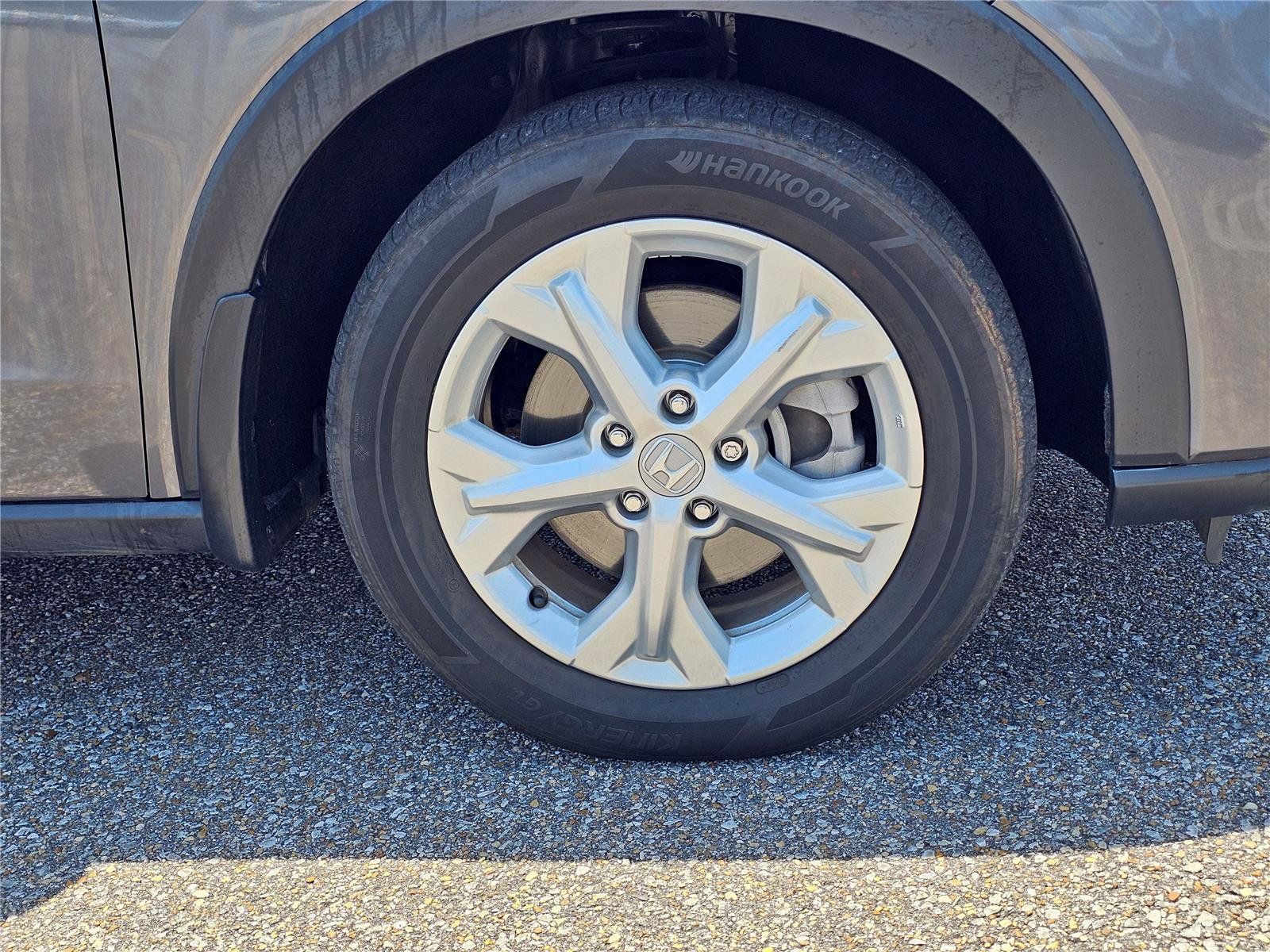 Used 2025 Honda HR-V LX image 6