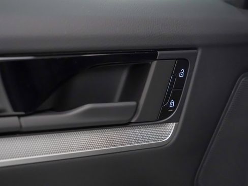 New 2026 Porsche Cayenne E-Hybrid image 15