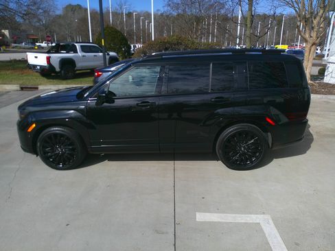 Used 2024 Hyundai Santa Fe Calligraphy image 8