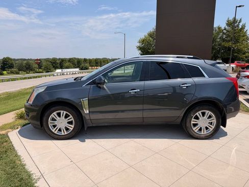 Used 2013 Cadillac SRX Luxury w/ Driver Awareness Package FWD image 6
