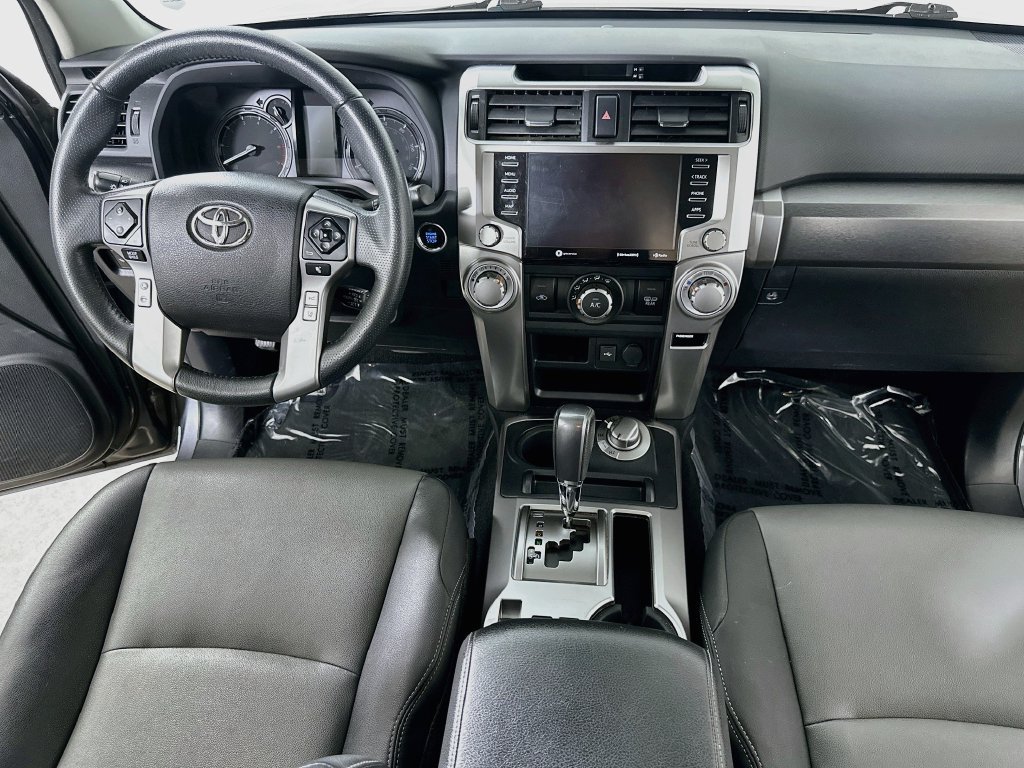 Used 2020 Toyota 4Runner SR5 Premium w/ Moonroof Package AWD/4WD image 20