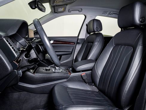 Used 2020 Audi Q5 2.0T Premium image 18