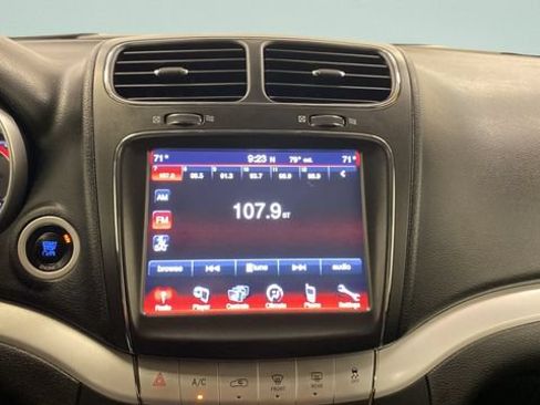 Used 2015 Dodge Journey SXT w/ Flexible Seating Group FWD image 19