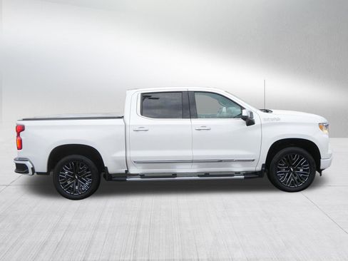 Used 2023 Chevrolet Silverado 1500 High Country w/ High Country Premium Package image 8