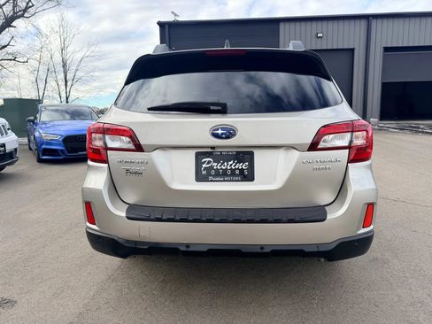 Used 2017 Subaru Outback 3.6R Limited image 5