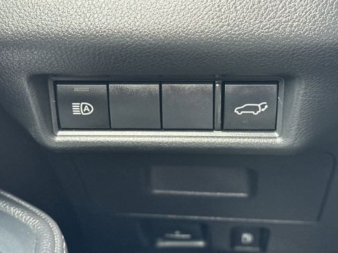 Used 2025 Toyota Grand Highlander AWD image 45