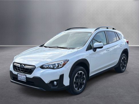 Used 2022 Subaru Crosstrek 2.0i Premium w/ Popular Package #2 AWD/4WD image 1