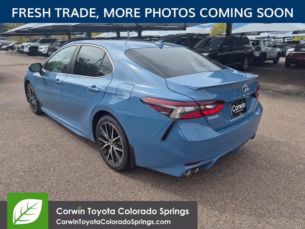 Used 2024 Toyota Camry SE FWD image 6