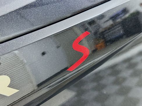 Certified 2025 MINI Cooper S image 21