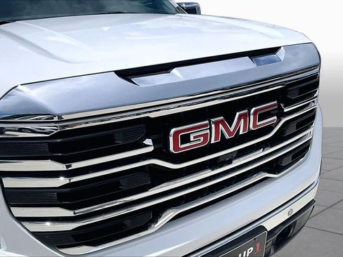 Used 2026 GMC Sierra 1500 SLT RWD image 29
