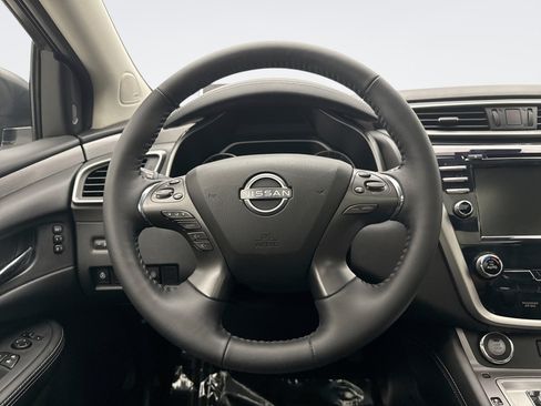 Used 2024 Nissan Murano SL AWD/4WD image 12