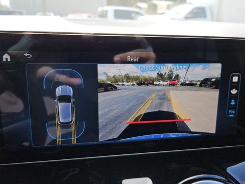 Used 2025 Mercedes-Benz GLA 250 image 18