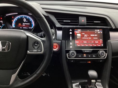 Used 2017 Honda Civic Touring image 32