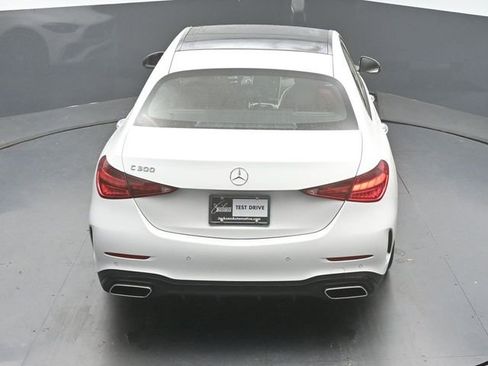Used 2025 Mercedes-Benz C 300 Sedan image 46