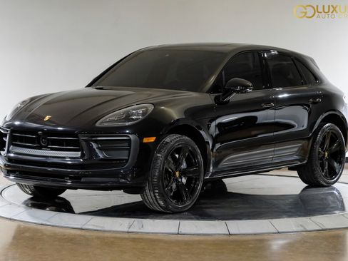 Used 2024 Porsche Macan image 8