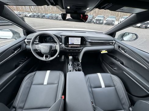 New 2026 Toyota Camry SE image 37