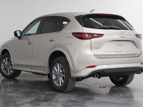New 2025 MAZDA CX-5 AWD 2.5 S w/ Select Package image 4