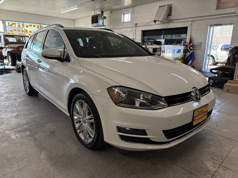 Used 2015 Volkswagen Golf TDI SE image 68
