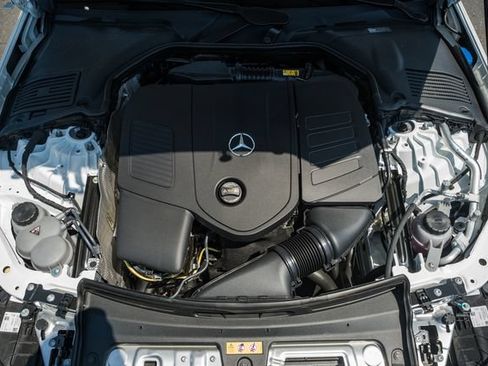 New 2026 Mercedes-Benz C 300 4MATIC Sedan image 19