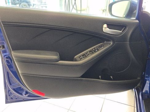 Used 2017 Kia Forte LX w/ LX Popular Package FWD image 15