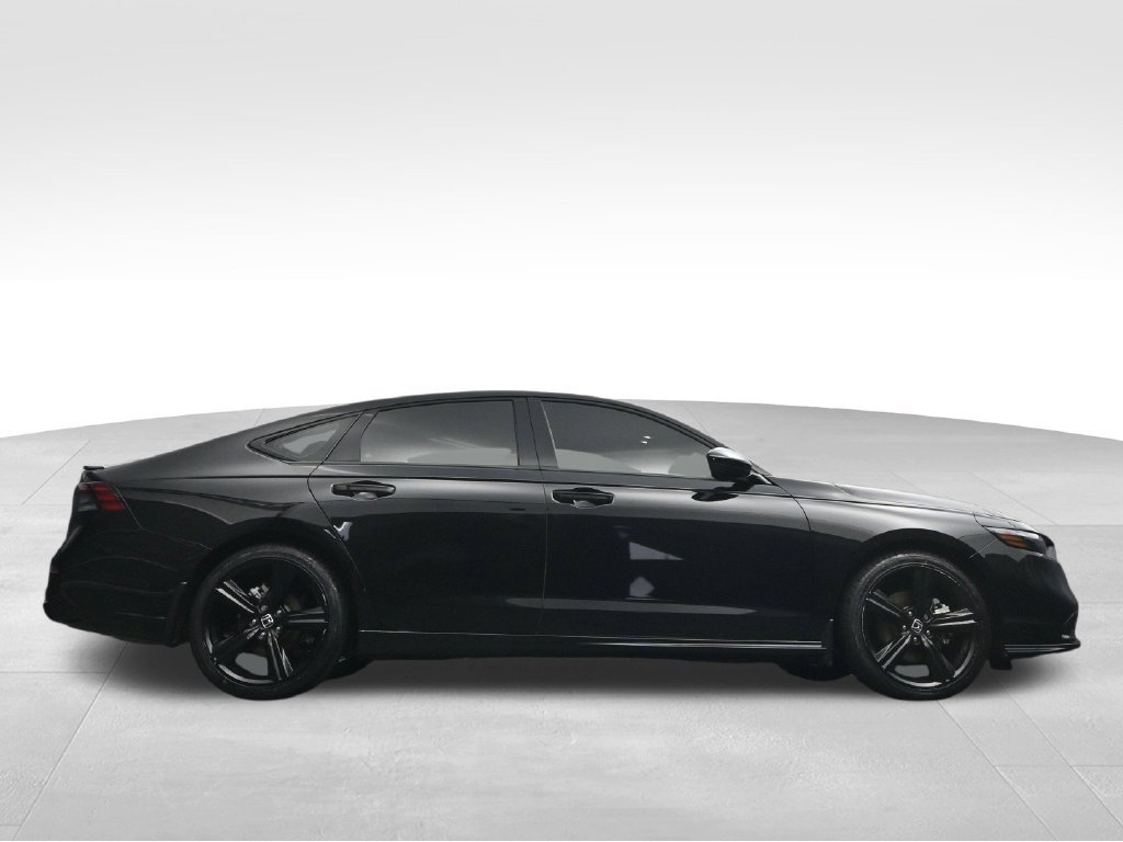 Used 2025 Honda Accord Sport image 63