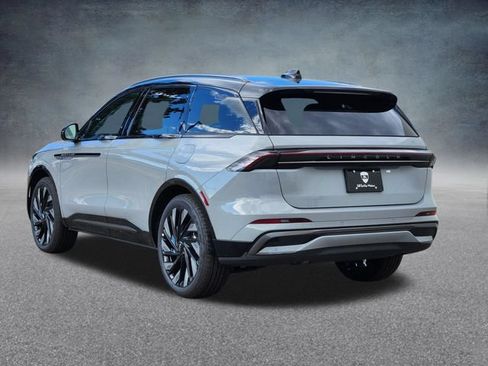 New 2026 Lincoln Nautilus Reserve AWD/4WD image 5