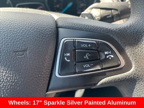Used 2017 Ford Escape SE w/ SE Cold Weather Package AWD/4WD image 15