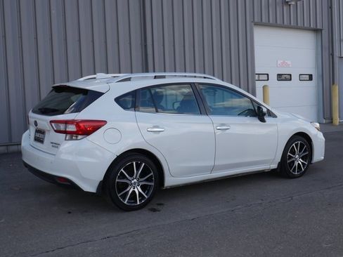 Used 2017 Subaru Impreza 2.0i Limited w/ Moonroof/BSD & Rcta/Eyesight image 11