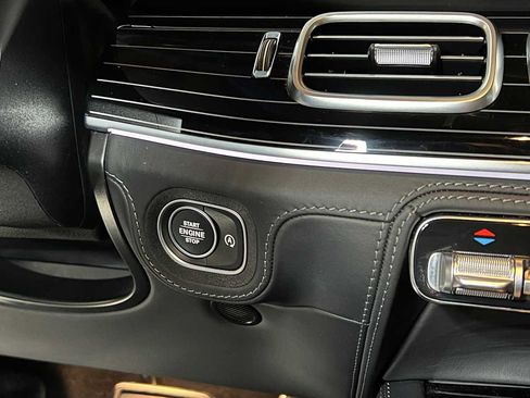 Certified 2023 Mercedes-Benz Maybach GLS 600 4MATIC image 43