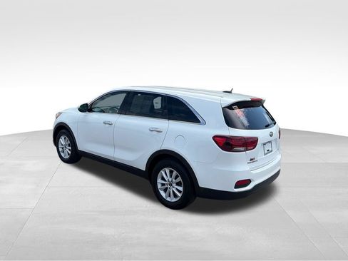 Used 2020 Kia Sorento L FWD image 4