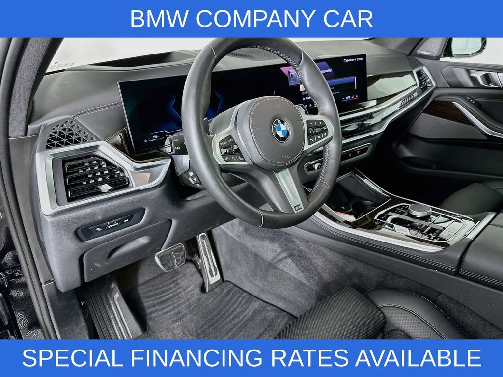 Used 2026 BMW X5 xDrive40i w/ M Sport Package AWD/4WD image 11