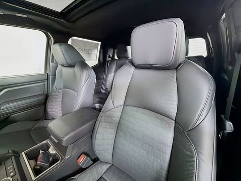 New 2026 Toyota Tacoma TRD Off-Road AWD/4WD image 11