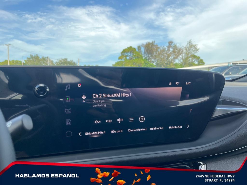 New 2026 Buick Envista Sport Touring w/ Convenience I Package FWD image 30